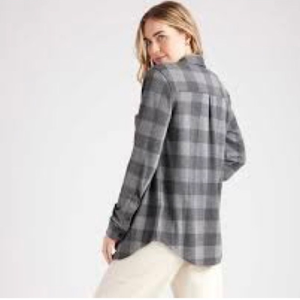 Quince Stretch Sweater Fleece Shirt Flannel Checkered Plaid Fall Gray - Picture 2 of 7